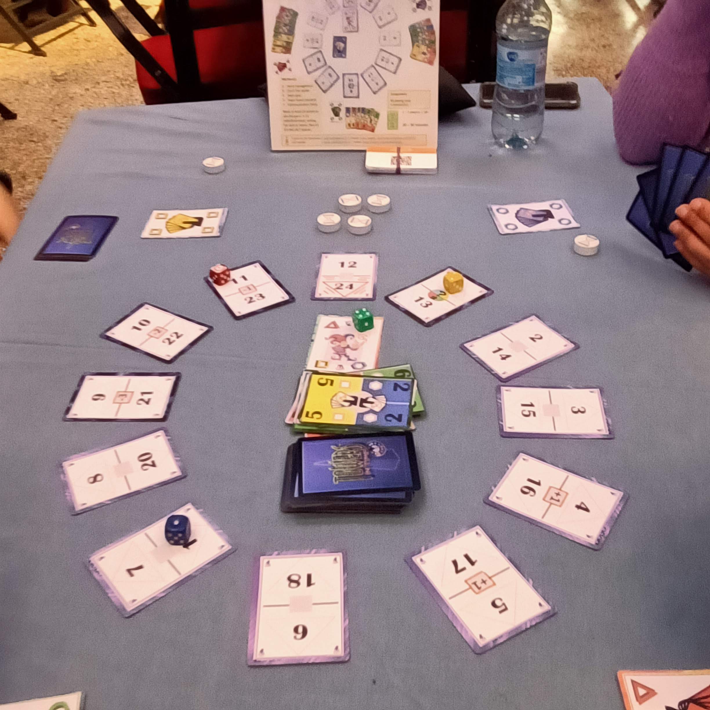 24/7 rally early prototype playtesting Ducosim. Madilo.games