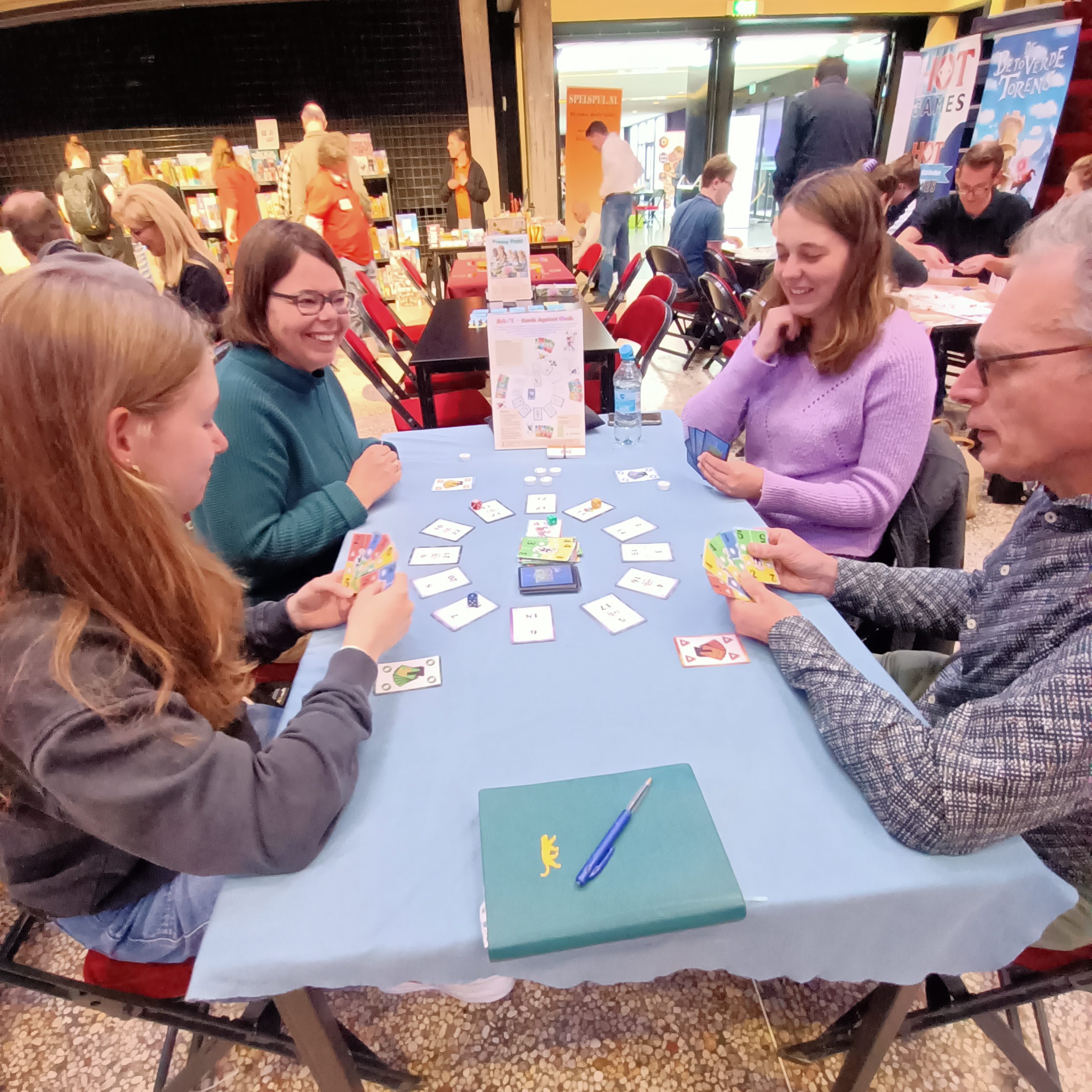 24/7 rally early prototype playtesting Ducosim. Madilo.games