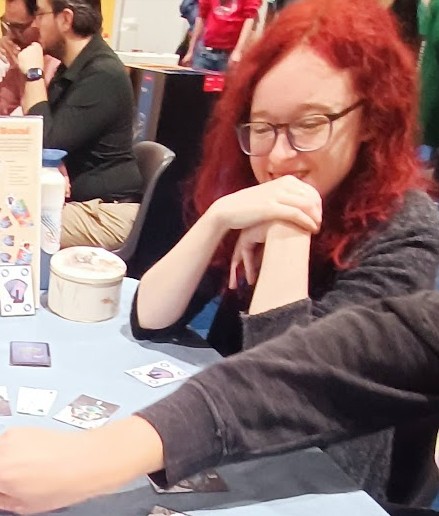 emoties en gezichtsuitdrukkingen tijdens 24/7 Rally kaartspel